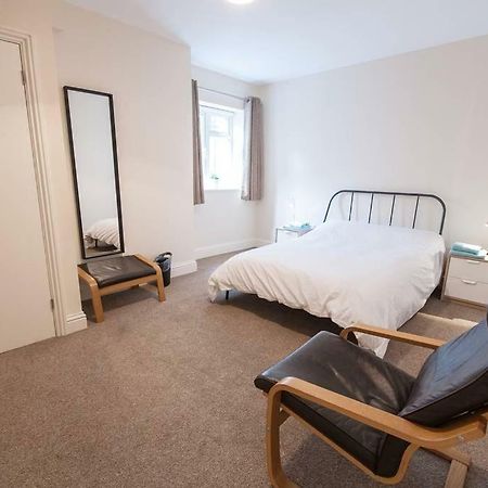 The Broadmead Forest - Spacious City Centre 3Bdr Apartment Бристоль Экстерьер фото
